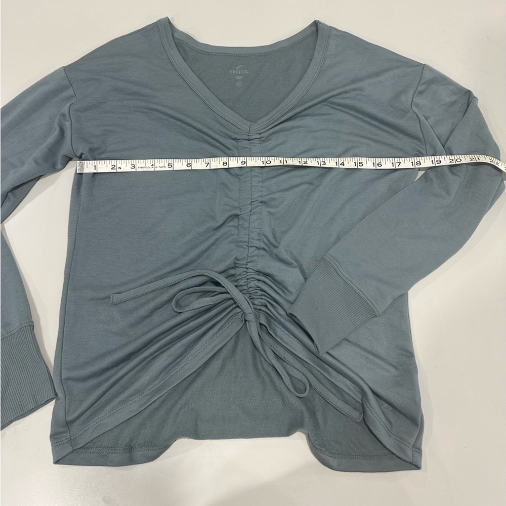 Freely V-Neck Ruched Long Sleeve Top in Dusty Blue - Picture 4 of 6